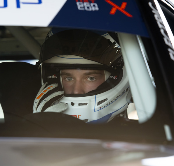 Lucas Close Up Drivershot V2